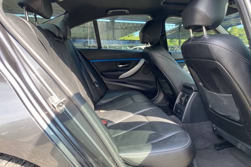 Used 2018 BMW 3 Series Sedan 330e M Sport