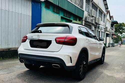 2nd Hand 2019 Mercedes Benz GLA-Class 200 Progressive Line