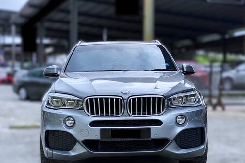 2016 BMW X5 Hybrid xDrive 40e M Sport  lama