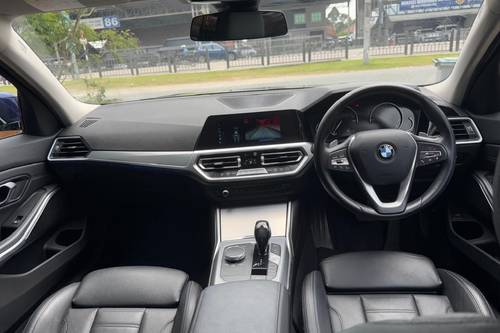 Used 2020 BMW 3 Series Sedan 320i M Sport