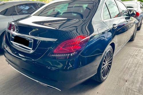 2nd Hand 2018 Mercedes Benz C-Class Saloon C 200 AT