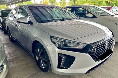 Used 2017 Hyundai Ioniq Hybrid Hev