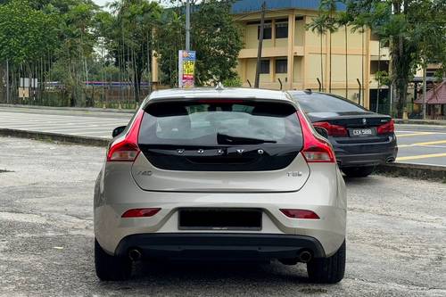 2nd Hand 2017 Volvo V40 T5