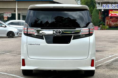 2nd Hand 2015 Toyota Vellfire 2.5 SA