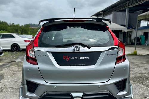 Second hand 2014 Honda Jazz 1.5L V 