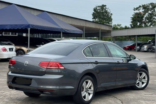 Second hand 2018 Volkswagen Passat 1.8 