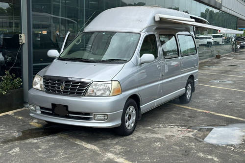 Used 2009 Toyota Hiace Petrol AT