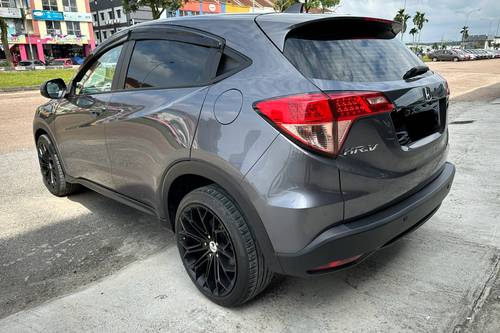 2017 Honda HR-V 1.8L E Terpakai