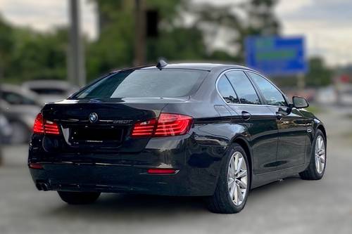 2015 BMW 5 Series Sedan 520i Terpakai