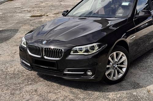2015 BMW 5 Series Sedan 520i Terpakai