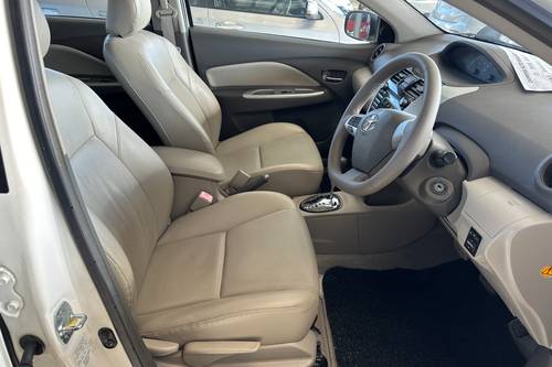 Old 2011 Toyota Vios 1.5 G AT