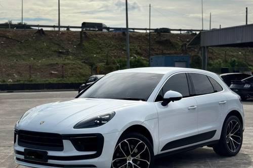 2015 Porsche Macan S Terpakai