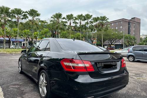 Old 2009 Mercedes Benz E-Class Saloon E 350 AMG Line