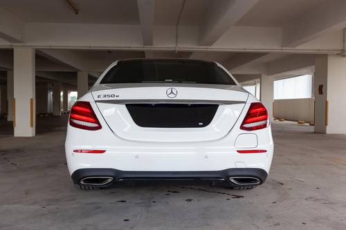 Old 2017 Mercedes Benz E-Class Saloon E 350 AMG Line