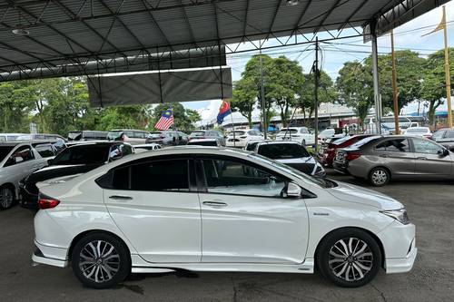 Used 2018 Honda City 1.5L Hybrid