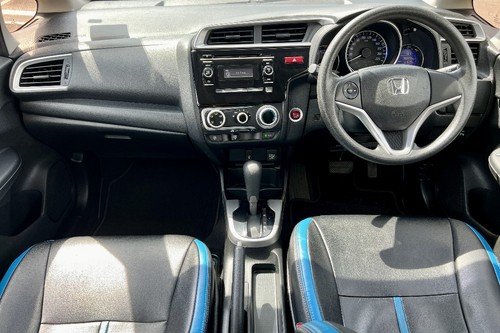 2015 Honda Jazz 1.5 E AT Terpakai