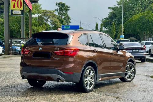 2016 BMW X1 sDrive20i Sport Terpakai