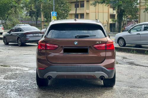 2016 BMW X1 sDrive20i Sport Terpakai