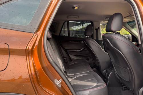 2016 BMW X1 sDrive20i Sport Terpakai