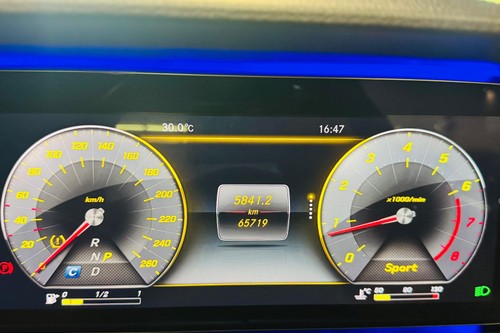 2018 Mercedes Benz E-Class Saloon E200 2.0 Terpakai