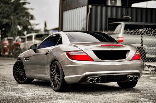 Old 2015 Mercedes Benz SLK-Class SLK 200 Blue Efficiency