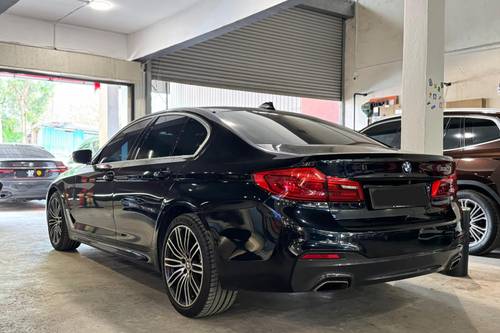 Used 2019 BMW 5 Series Sedan 530i M Sport
