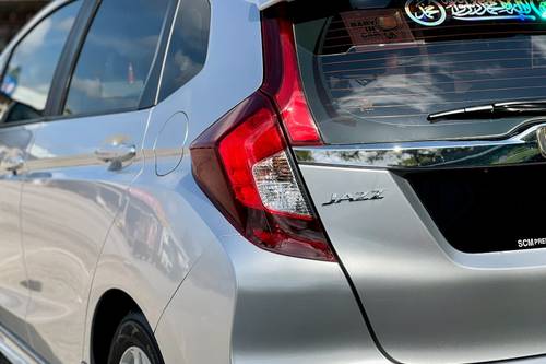 2019 Honda Jazz 1.5 E AT Terpakai