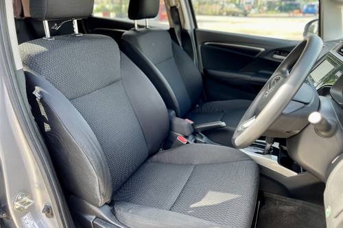 2019 Honda Jazz 1.5 E AT Terpakai