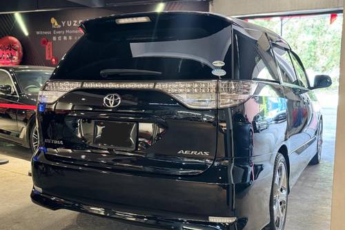2011 Toyota Estima 2.4 Terpakai