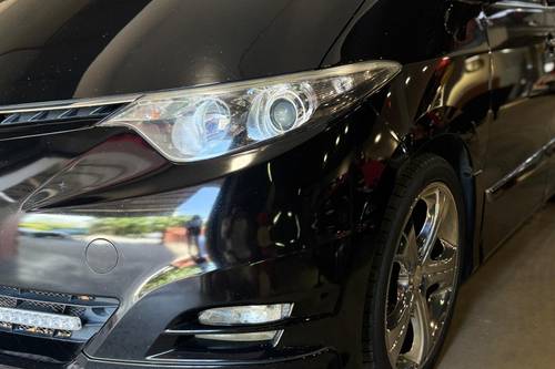 2011 Toyota Estima 2.4 Terpakai