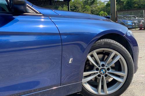 Used 2017 BMW 3 Series Sedan 330e