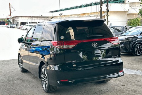 2011 Toyota Estima 2.4 Terpakai