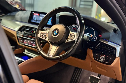 Used 2017 BMW 5 Series Sedan 530i M Sport