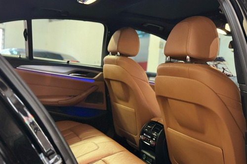 Used 2017 BMW 5 Series Sedan 530i M Sport