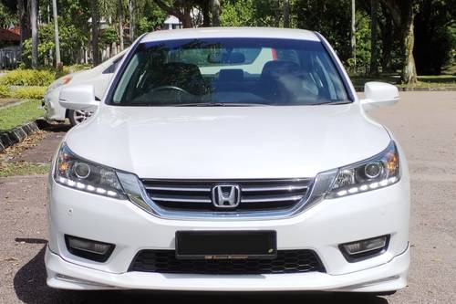 2015 Honda Accord 2.0 VTi-L  lama