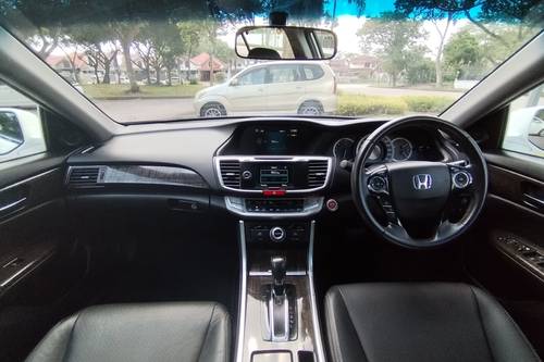 2015 Honda Accord 2.0 VTi-L Terpakai