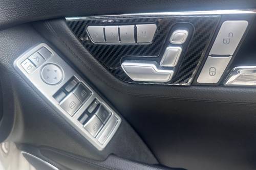 2011 Mercedes Benz C-Class Saloon C200 1.8 Terpakai