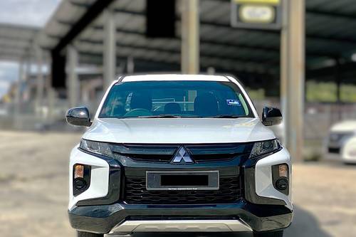 2019 Mitsubishi Triton Quest MT 4x2 Terpakai