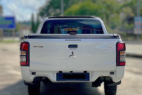 2019 Mitsubishi Triton Quest MT 4x2 Terpakai