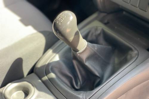 2019 Mitsubishi Triton Quest MT 4x2 Terpakai
