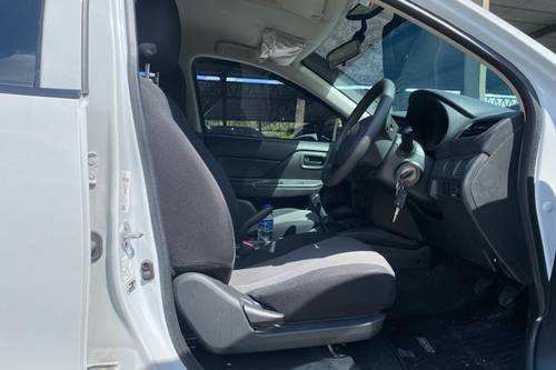2019 Mitsubishi Triton Quest MT 4x2 Terpakai