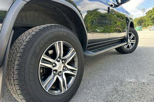 2022 Toyota Fortuner 2.4L AT 4x4 Terpakai