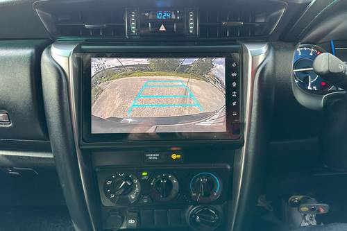 2022 Toyota Fortuner 2.4L AT 4x4 Terpakai