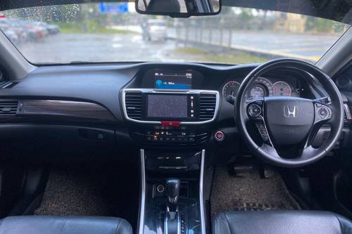 2017 Honda Accord 2.0 VTi-L Terpakai