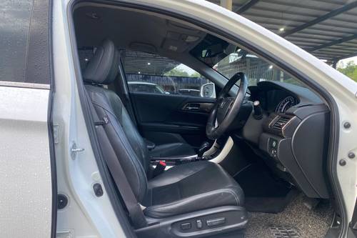 2017 Honda Accord 2.0 VTi-L Terpakai