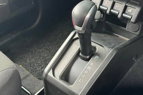 2021 Suzuki Jimny Sierra 1.5L Terpakai