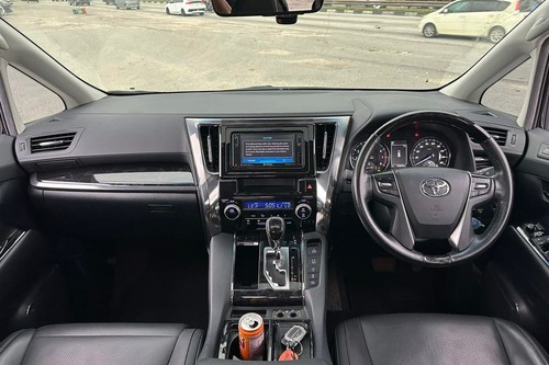 2018 Toyota Vellfire 2.5L Terpakai
