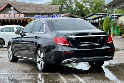 Used 2017 Mercedes Benz E-Class Saloon E 250 Avantgarde Line