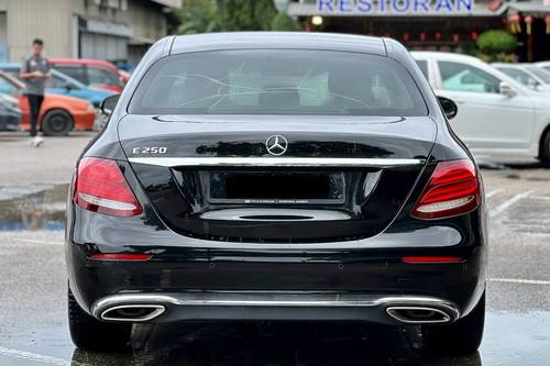 Used 2017 Mercedes Benz E-Class Saloon E 250 Avantgarde Line