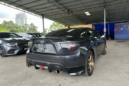 Used 2016 Toyota 86 MT